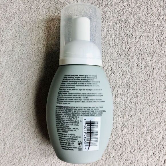 Living Proof Full Texturizing Foam - Picture 2 of 6